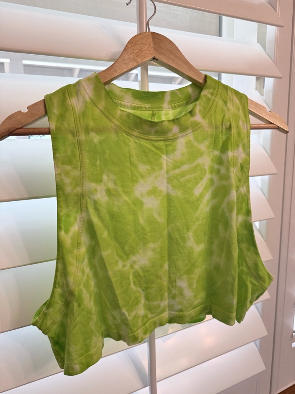 lululemon athletica Lime Green Tie-Dye Cropped Tank
